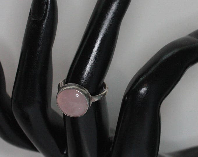 Pink Gemstone Sterling Silver Ring Modernist Design Size 6 Vintage