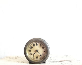 Vintage Alarm Clock // Mantle Display