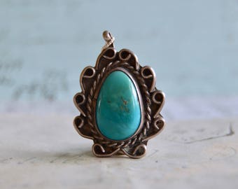 Vintage Navajo Turquoise Pendant Necklace