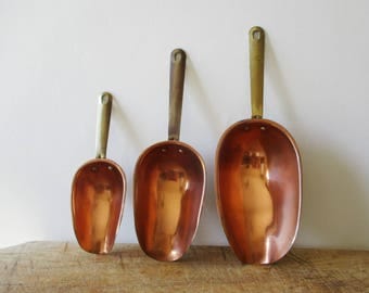 3 vintage copper measuring spoons, 7oz, 3oz, 2oz, 1940 Antique scoop, Brass handle, Cuillère cuivre, Bowl, Kitchen, Farm house, Decoration