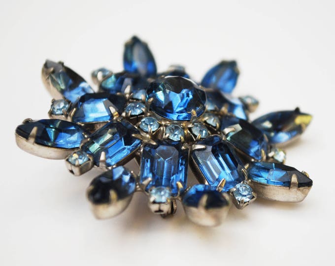 Blue Rhinestone Flower Brooch - Mid Century - silver metal - blue crystal - 2 1/4 inch - Atomic Pin