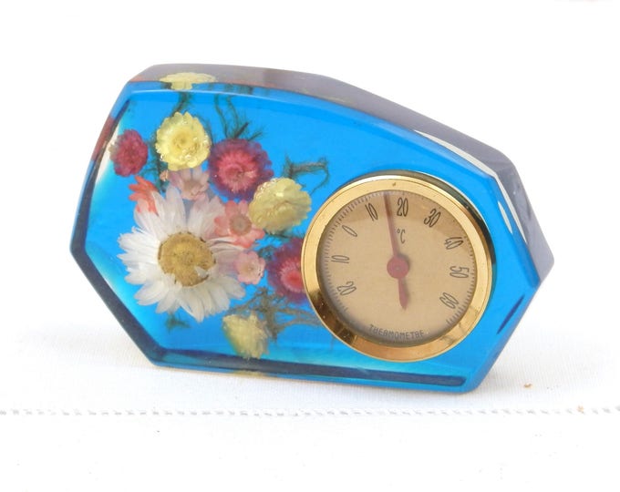 Vintage Mid Century 1960s Decorative Thermometer in Blue Transparent Resin with Dried Flowers, Novelty 1970 Retro Temperature Instrument