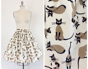 50s Cat Full Skirt / 1950s Vintage Novelty Print Siamese Kitten Skirt