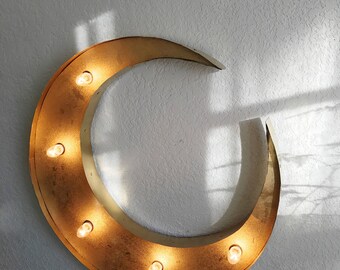 Marquee Moon sign. Moon Light. Marquee Sign. Moon Child. Gypsy Moon sign. Luna. Goodnight Moon. Retro Road sign.