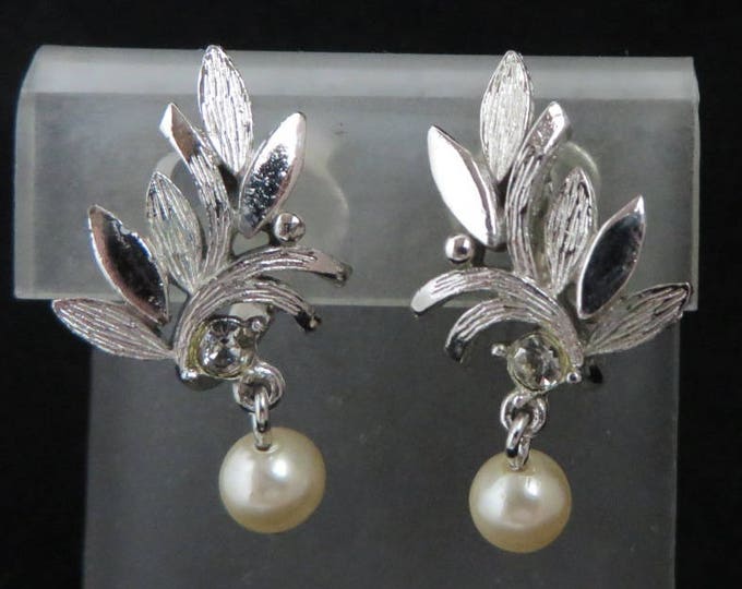 AVON Dangling Pearl Earrings | Vintage Silver Tone Leaf Clip-on Earrings | 1980s Avon Jewelry