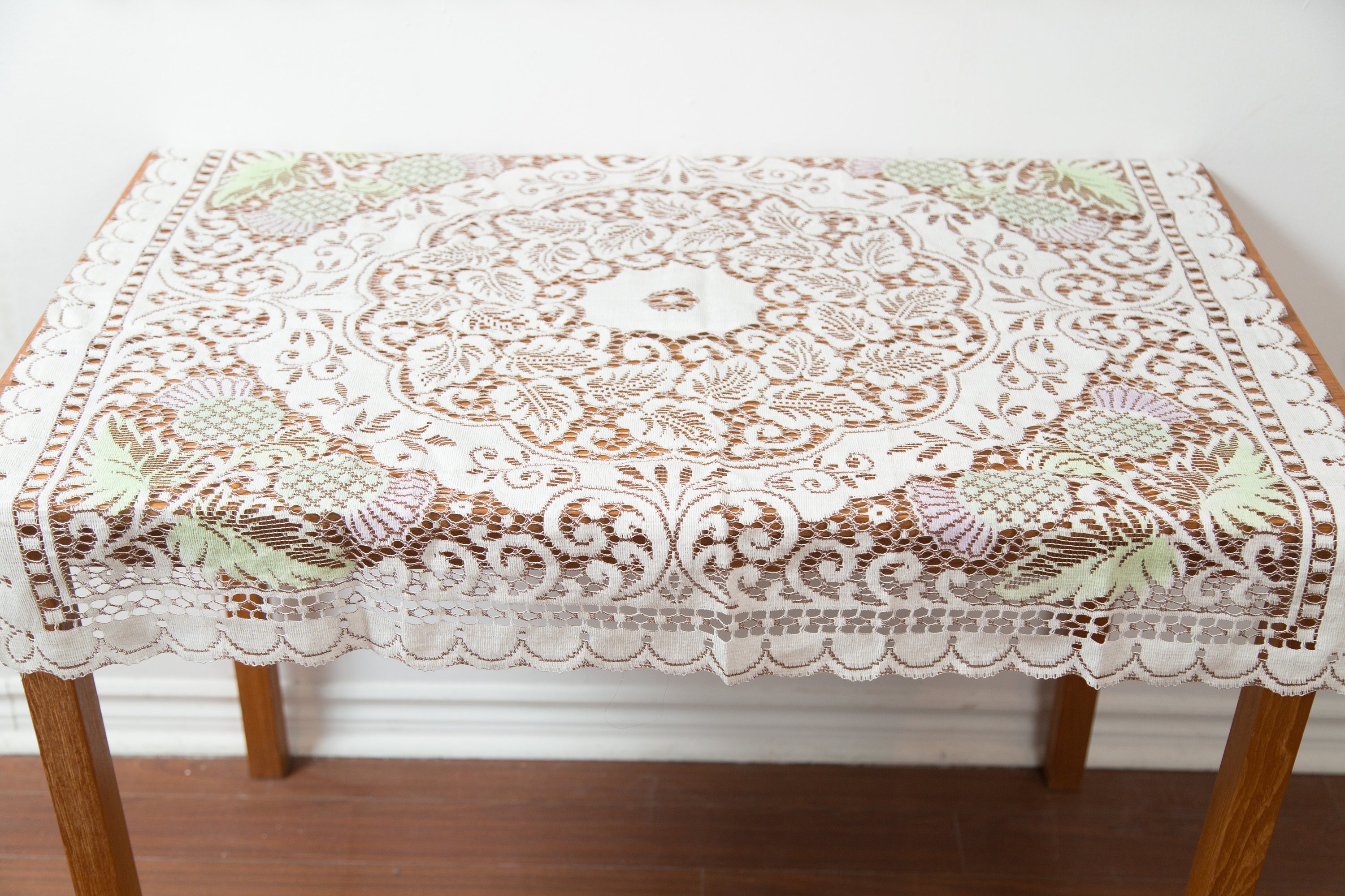 Vintage Scottish Tablecloth 1970 s Thistle Lace Ornate Floral