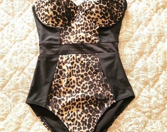 Ladies Swimwear, Women's Bathing Suit, Animal Print Swimsuit, Swimsuits for Women, Leopard Print Swimsuit