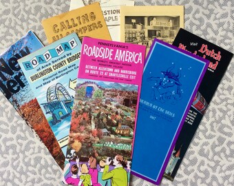 Pack of 28 1960s Bridge Travel Bureau Travel Brochures / Maps / American Wonderland Ticket / nj, pa, vt, de, ny, ct, ma, va +