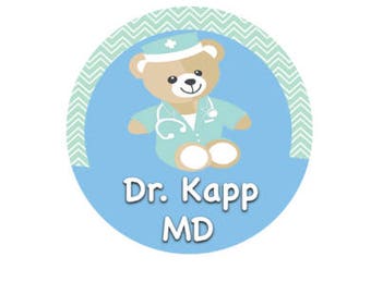 Surgical Bear Doctor Button - Cute Doctor Button - Medical Assistant Button - Medical Pin - Med School Button - Nursing Pin