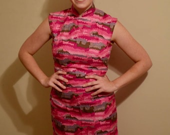 1960s Vintage Pink Silk Mod Geometric Print Handmade Chinoise Dress// Waist 27"