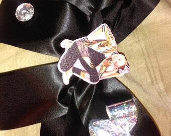 Jojo Siwa bows