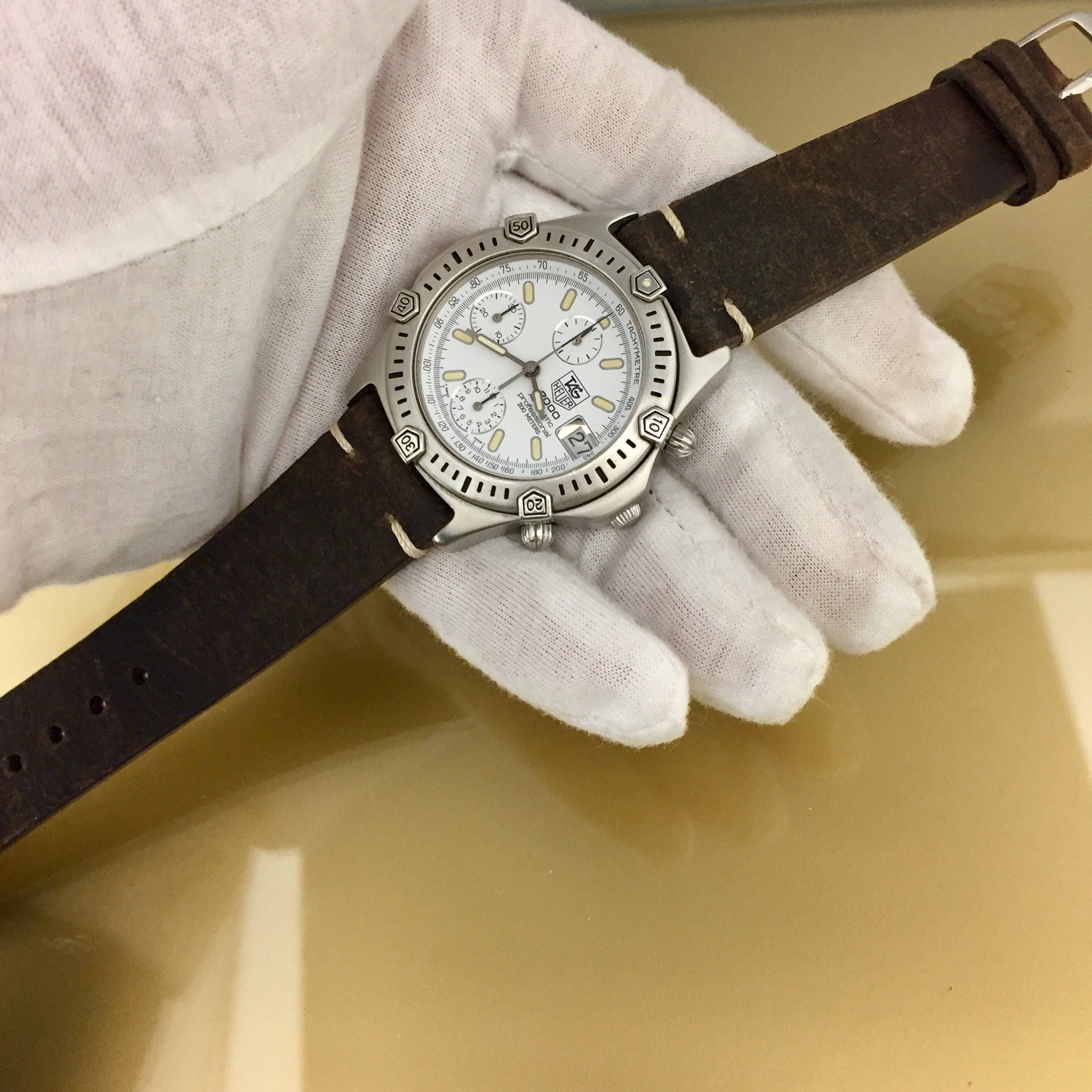 tag heuer 2000 exclusive chronograph