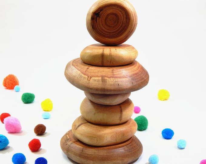WOODLAND STACKING PEBBLES - 7 piece set