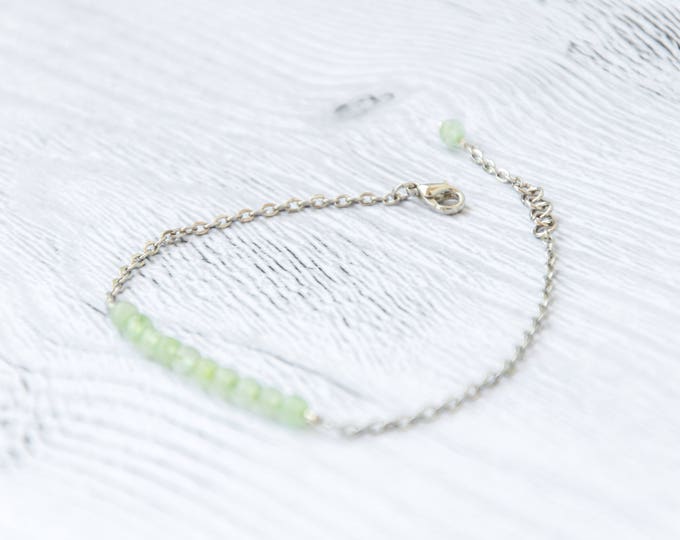 Green prehnite jewelry, Prehnite bracelet, Light green jewelry, Green gemstone jewelry, Green gemstone bracelet, Translucent bracelet