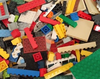 Large Bulk Lot of Over 1000 Various LEGO Pieces - Great Variety, Gift Idea- SAVE 50% or more Buying Used in Excellent to New Condition!