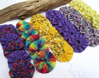 Antique yo yo quilt 30 Assorted 2 inch Fabric Miniature Yo Yos Applique Quilt Pieces Scrapbooking Embellishments