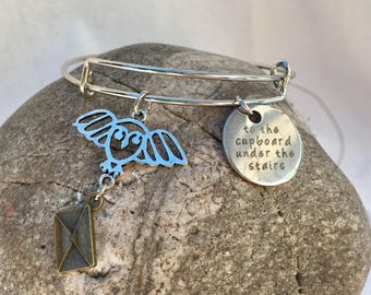 HARRY POTTER Hedwig Letter From Hogwarts Charm Bracelet