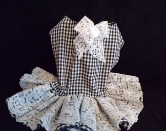 gingham checked dress size medium