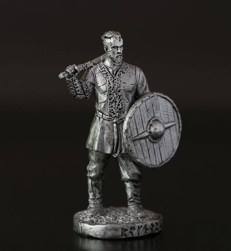 Ragnar Lodbrok figure metal miniature