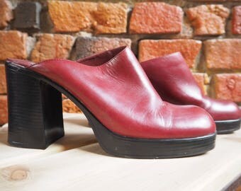 Women's 90s Aldo Red Heeled Mules Backless Shoes With Small Platform Size EU 40 US 9