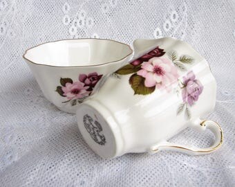 Royal Grafton Cream Sugar Bowl Milk jug sugar bowl Grafton serving set English Bone China Old Country Mother gift for her Victorian style