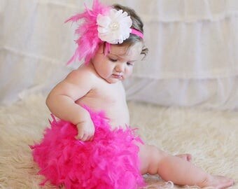 Infant Girl Feather Diaper Cover, Infant Tutu diaper cover, princess diaper cover, Infant frilly feather diaper cover, infant photo prop