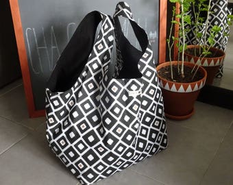 Sac cabas noir avec motifs géométriques