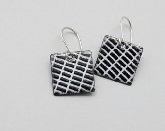 Black and White Earrings - Square Earrings - Black and White Enamel Earrings - Modern Jewelry - Gift for her