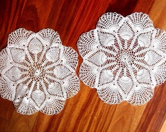 Doily Dresser Runner Scarf Crocheted White Cotton Crochet Lace ECRU Pineapple Motif Set 2