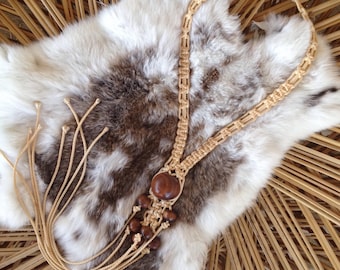 Vintage 70's Macrame Lariat Necklace / Handmade Natural Rope and Wood Beads / Hippie Boho Festival