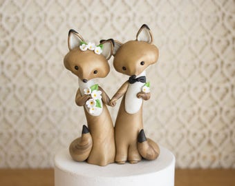 Coyote Wedding Cake Topper by Bonjour Poupette