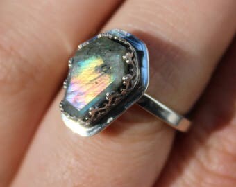 Labradorite Ring, small Coffin Ring, teardrop, sterling silver, silver ring, Labradorite, Coffin Shape, purple labradorite