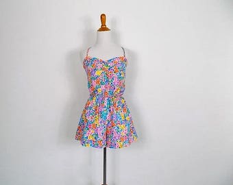 ON SALE 70s Floral Gabar Playsuit / Swimsuit - Size Medium