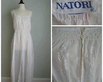 Summer Clearout 1980's Natori White Cotton Nightgown//