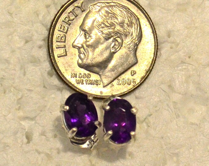 Amethyst Earrings, 7x5mm, Natural, Set in Sterling Silver E1078