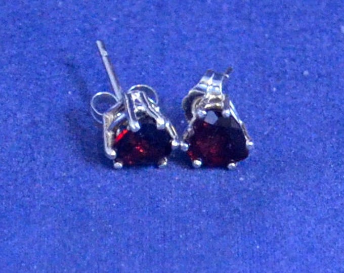 Red Garnet Studs, 6mm Heart, Natural, Set in Sterling Silver E1127