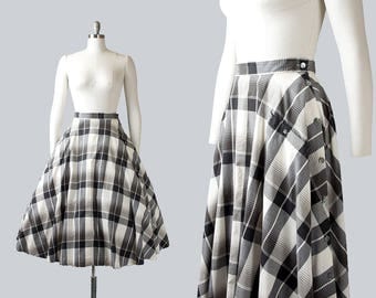 Vintage 1950s Style Circle Skirt | 80s Cotton Plaid Black White Full Swing Skirt with Pockets (small)