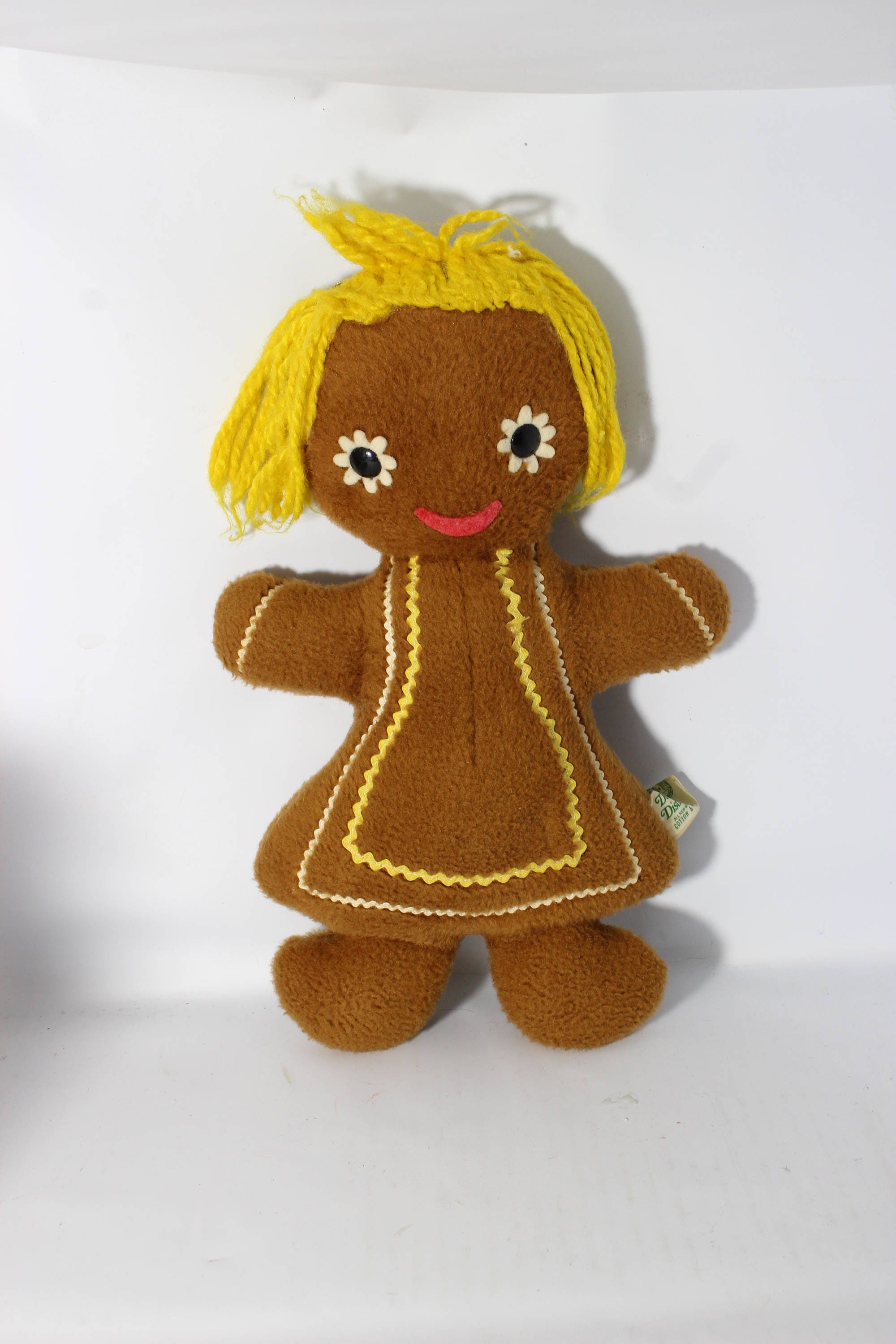 plush gingerbread