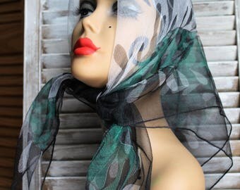 Vintage. Scarf. Sheer. Green/white/black. 1960s. Beautiful scarf! 1960s.