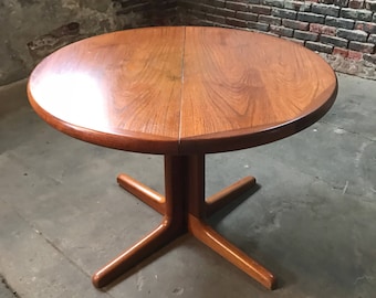 Mid century dining table Dyrlund dining table mid century modern dining table danish modern dining table