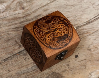 nordic design, celtic dragon, celtic knot, jewelry box, custom box, keepsake box, box for rings, tiny box, little box, celtic design.