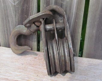 Vintage Metal Double Pulley