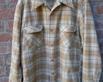 Pendleton Board Shirt 1960's 1970's Size L Large Loop Collar Flap Pockets 100% Virgin Wool Made in USA