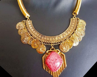 Ethnic necklace