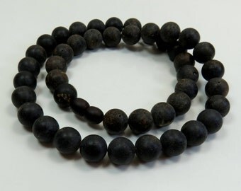 Stylish 24.46 grams Black unpolished Perfect shape 10mm round beads Natural Genuine BALTIC AMBER Mens Necklace