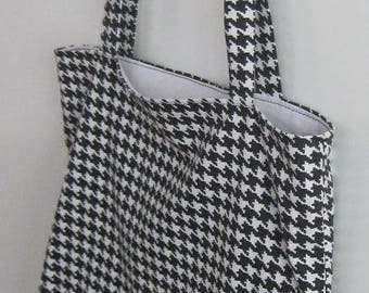 houndstooth print tote bag