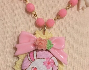 Jewelpets Ruby Anime Bunny Rabbit Decorative Filigree Setting With Roses Pink Beaded Necklace