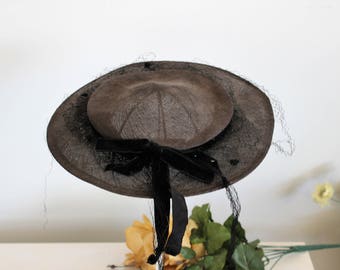 Vintage 1940s 1950s Black Hat With Veil / Cartwheel Bonnet Style Hat / Millinery / Big Velvet Bow / Black Madeline Hat / Goth Gothic