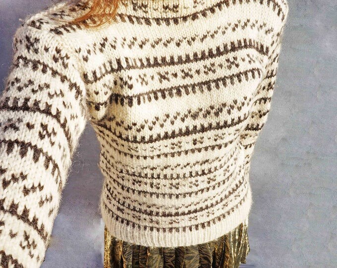 Fair Isle Sweater, 1980s Norwegian Hand Knit Vintage Jumper, Womens Knit Sweater, Cream Wool Pullover, Chunky Wool Jumper, Knitted Jumper
