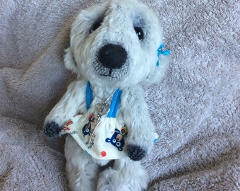 Isla - Handmade mohair BELiEVE BEAR